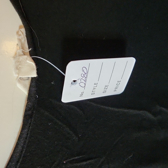 OPi Black Tank Shirt with Lace Botton (280) - Picture 3 of 6